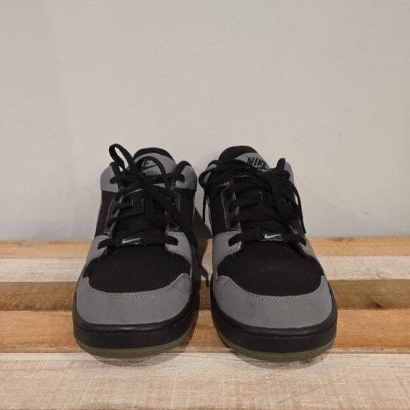 Nike Air Prestige IV Black & Gray Mens Size 12 488428-002 Shoes Athletic Sneaker - Picture 2 of 9